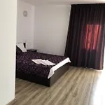 بيت ضيافة Dorian كوستِنيست