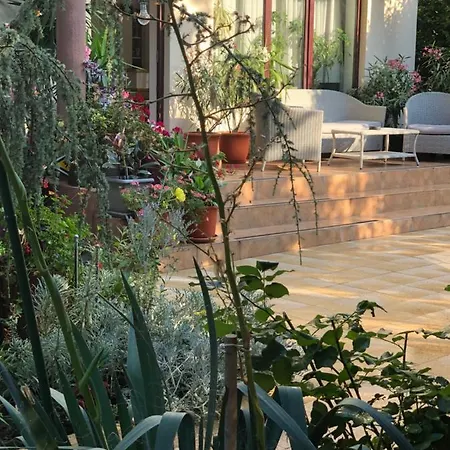 Dorian 3* コスティネシュティ